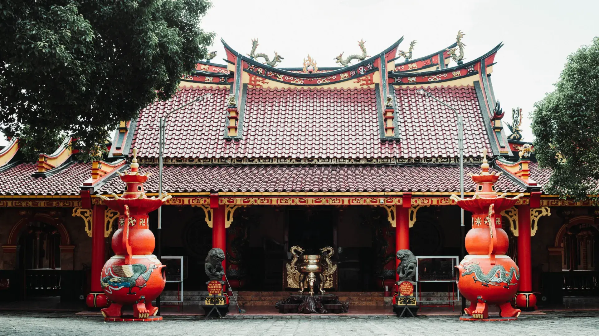 Confucianism Temple Located Malang City Called Eng Kiong Cropped