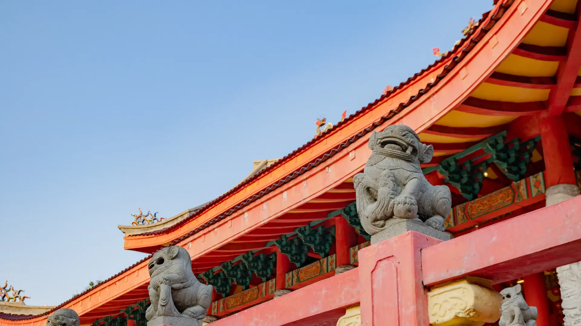 Traditional Chinese Statute Chinese Temples When Chinese New Years Cropped